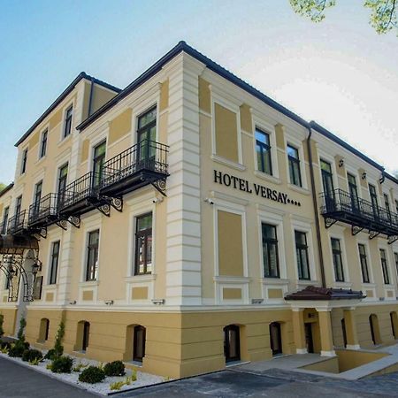 Hotel Versay Băile Herculane Extérieur photo
