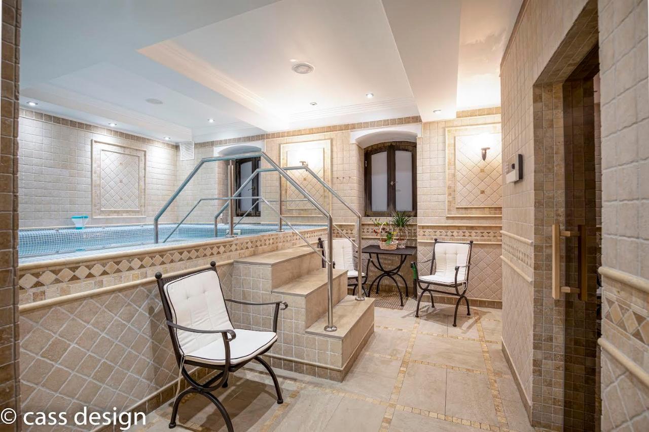 Hotel Versay Băile Herculane Extérieur photo