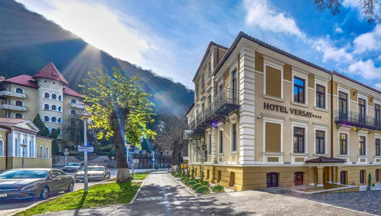 Hotel Versay Băile Herculane Extérieur photo